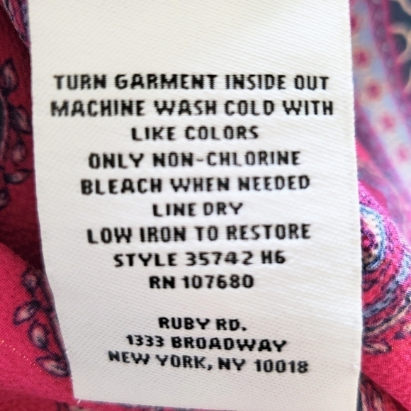 2/$35 SALE RUBY Rd Boho Peasant  Deep Pink flowy sleeve blouse. Size PS LIKE NEW - Picture 9 of 10